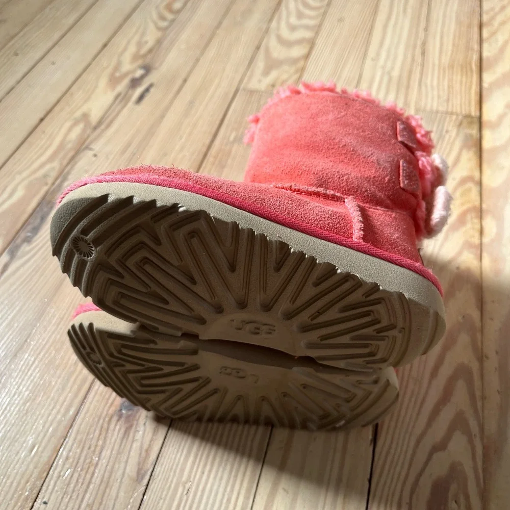 UGG Bailey Bow II Toddler Boots Size 9 Coral Pink Suede Double Bow 1153640T
